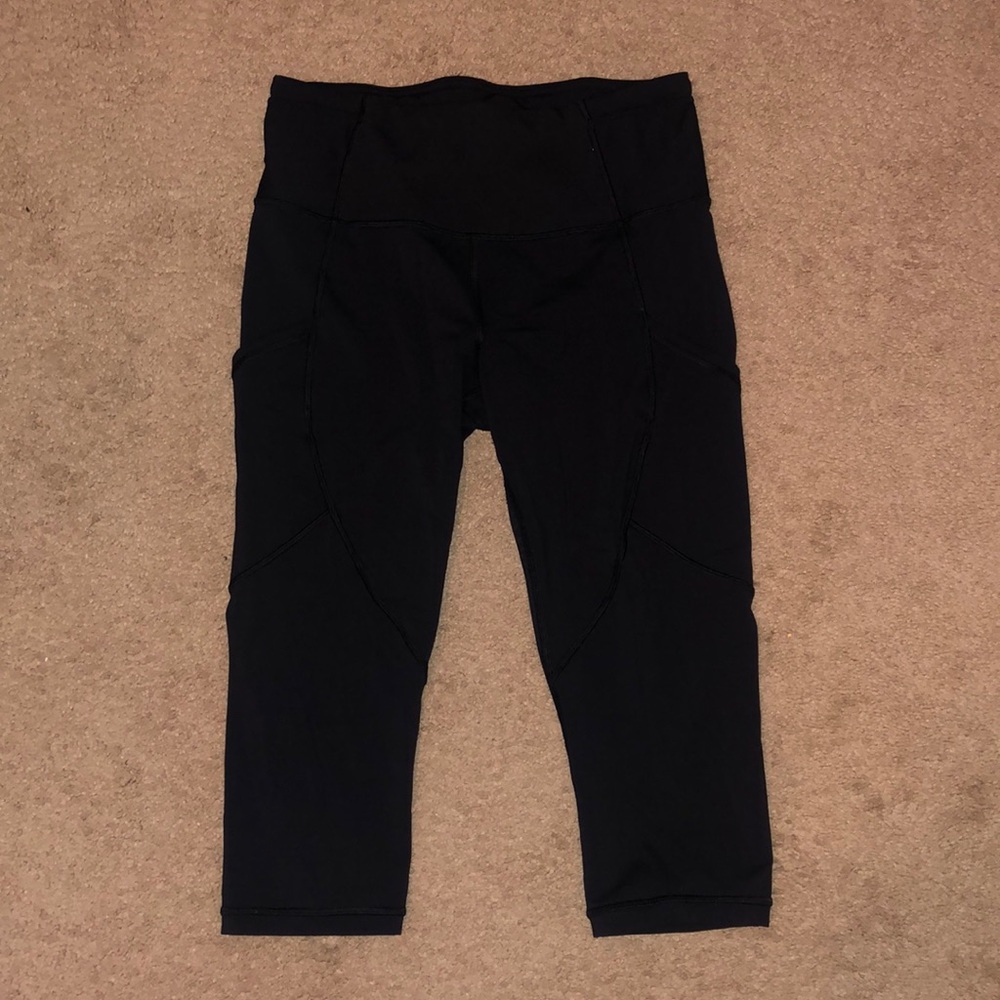 Lululemon cropped leggings